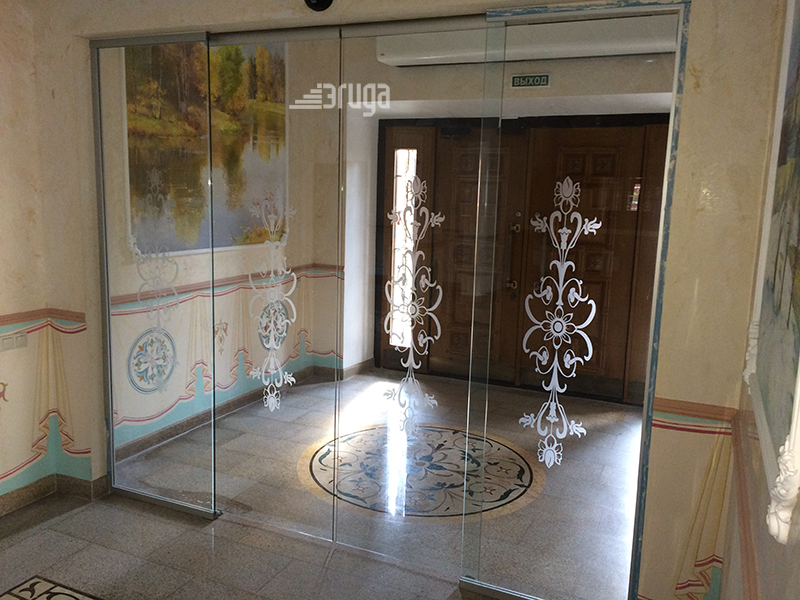 Автоматические стеклянные двери, гостиница, Москва - 6